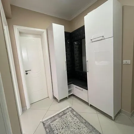 Edion Center Apartment
