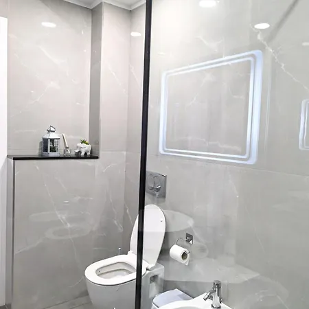 Edion Center Apartament Szkodra